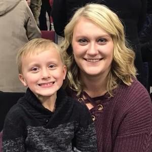 Meet your Posher, Amelia